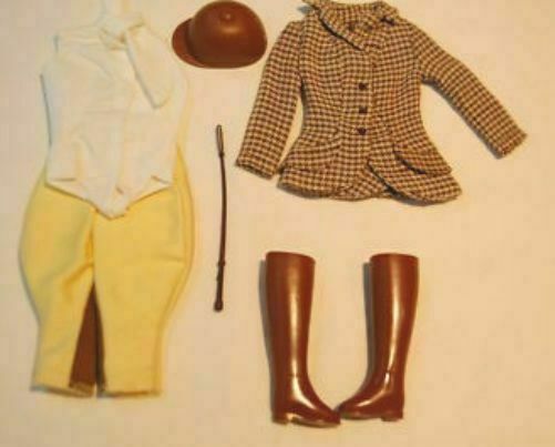 Barbie Riding in the Park Outfit #1935 Mattel 1966 No Box