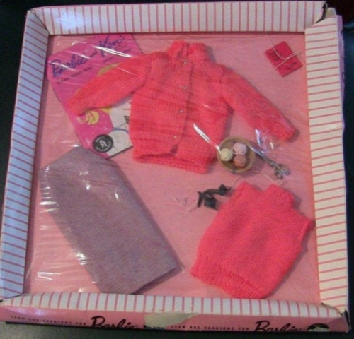 Barbie Sweater Girl Set Outfit 1959 #976 Complete with Box